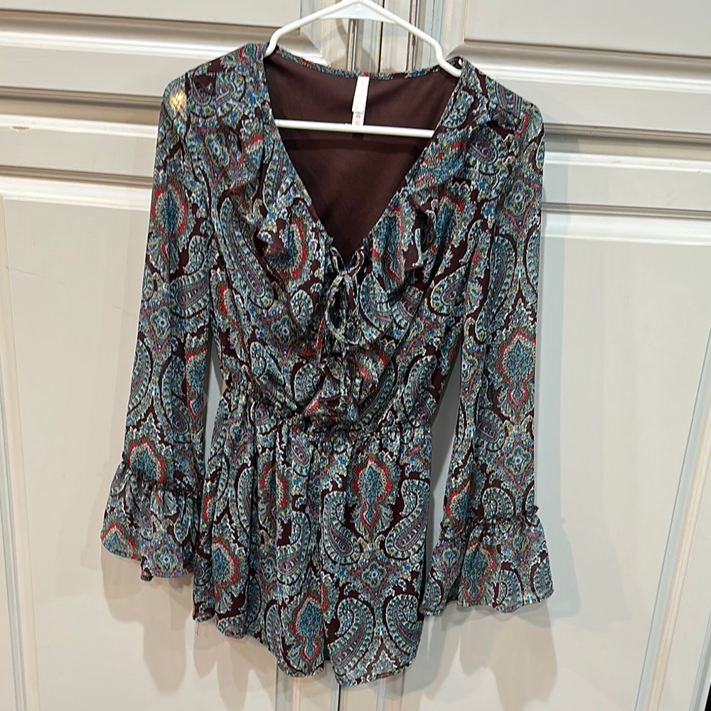 Xhilaration Blue and Brown Ruffled romper  XS